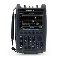Портативный СВЧ анализатор спектра FieldFox Keysight N9936A